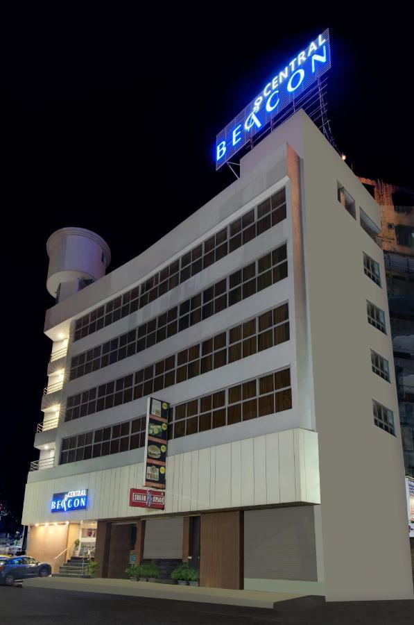Central Beacon Hotel Surat Dış mekan fotoğraf